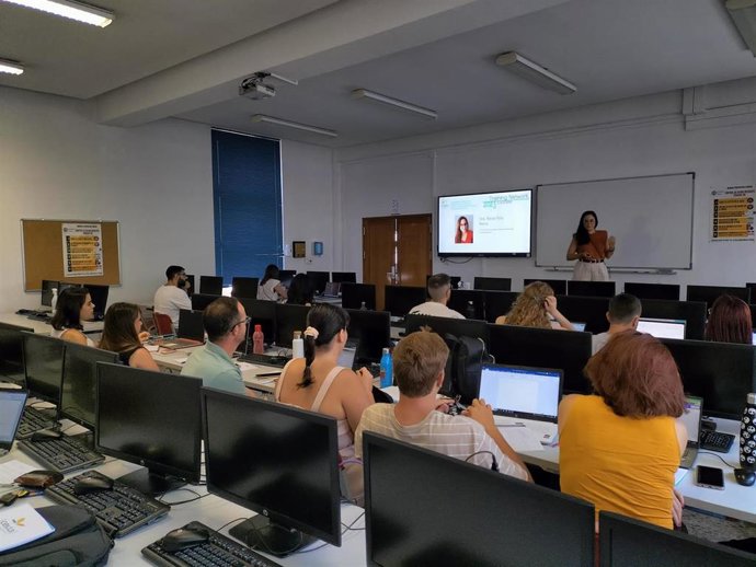Participantes del curso especializado.