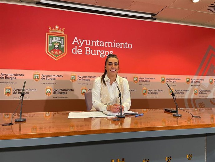 La portavoz del equipo de Gobierno del Ayuntamiento de Burgos, Andrea Ballesteros.