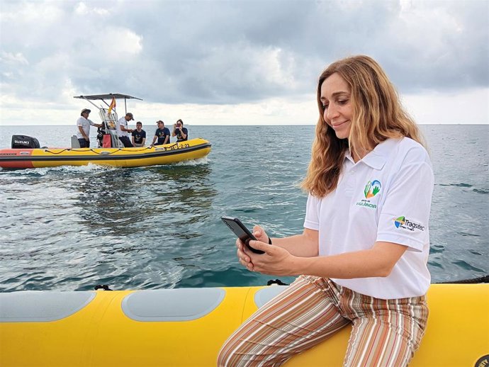 Transición Ecológica elabora una APP que localiza las zonas marinas protegidas por la posidonia