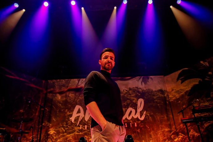 Archivo - El cantante Diego Cantero del grupo musical Funambulista posa durante una entrevista para Europa Press, a 15 de enero de 2023, en Madrid (España). Funambulista es un grupo musical español liderado por Diego Cantero?. Tras doce años de carrera,