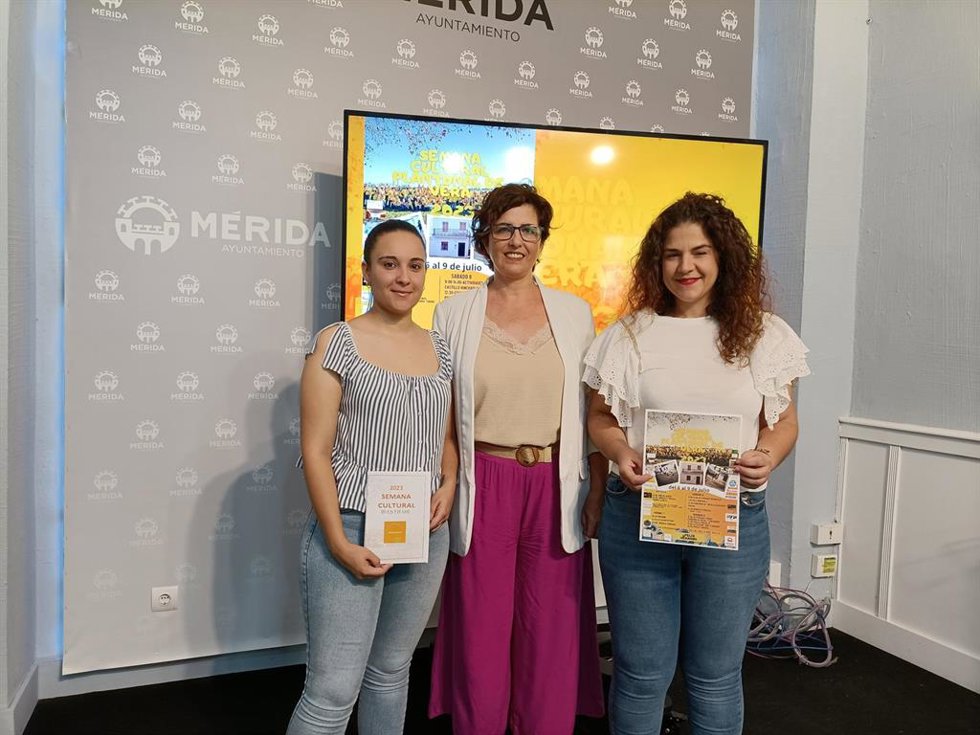 Presentación de la Semana Cultural de Plantonal de Vera de Mérida este jueves en el Ayuntamiento de Mérida