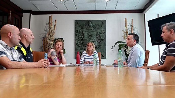 Mesa de Seguridad para preparar el dispositivo para las fiestas de Barakaldo