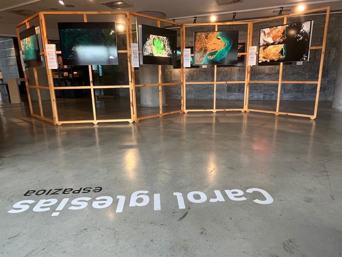 'Kostaldeak Espaziotik' Erakusketa