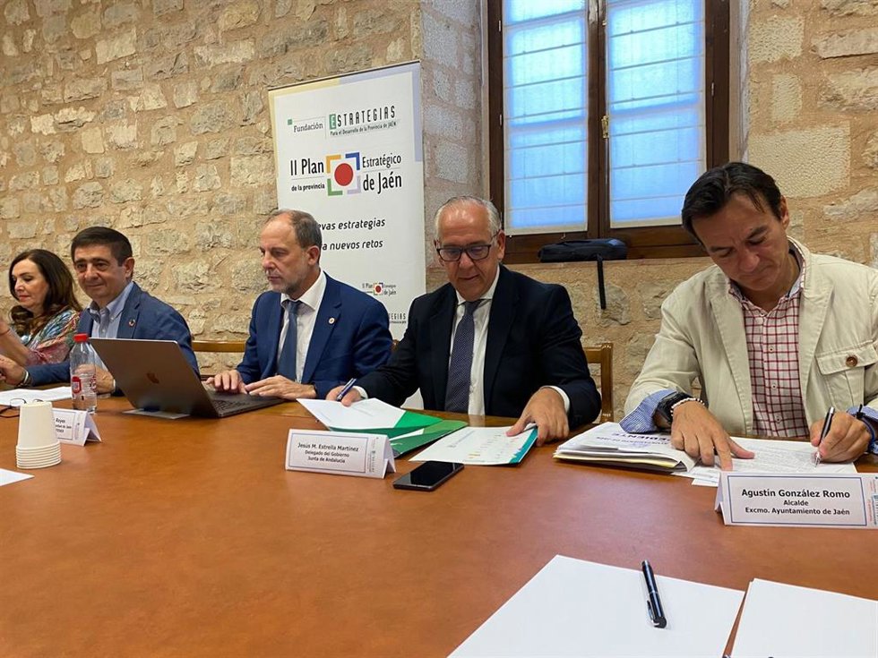 Constitución de la comisión de seguimiento del Cetedex