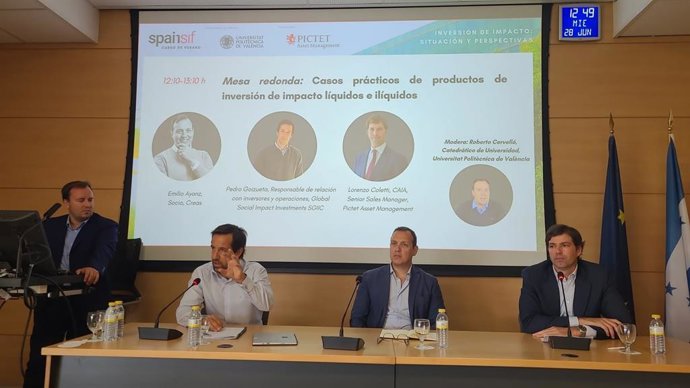 Mesa redonda en el curso de verano de Spainsif
