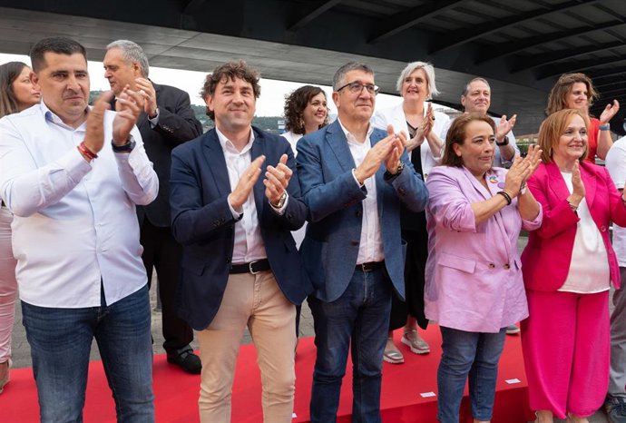 Acto de inicio de campaña electoral del PSE-EE en Bilbao