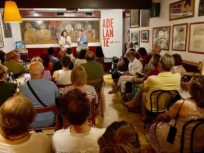 Acto del PSOE en La Tertulia