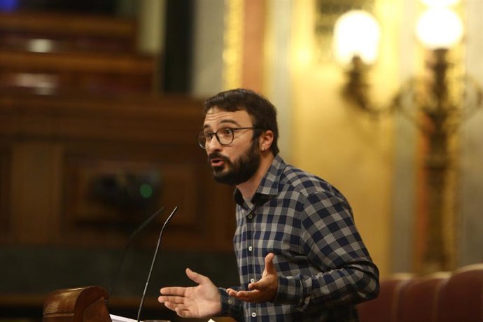 Archivo - El diputado de la CUP Albert Botran