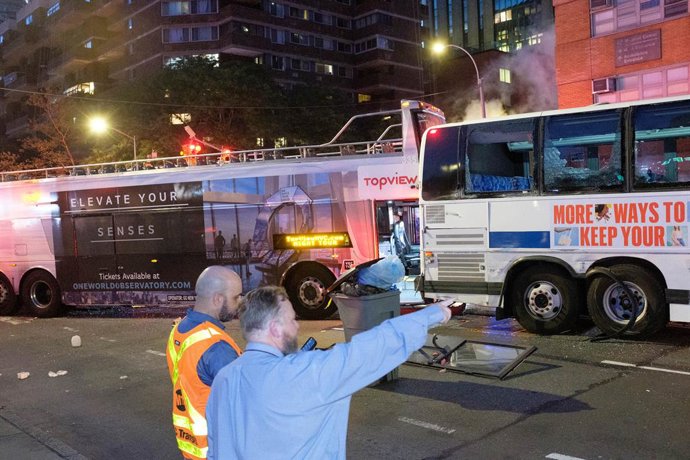 July 6, 2023, Manhattan, New York, United States of America: Emergency workers respond after a double-decker tour bus collided with an MTA bus in Manhattan, on East 23rd Street and 1st Avenue, on Thursday, July 6, 2023, in New York.