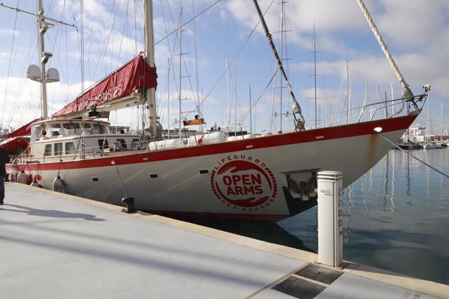 Archivo - El barco Astral, de la ONG Open Arms, amarrado en Palma.