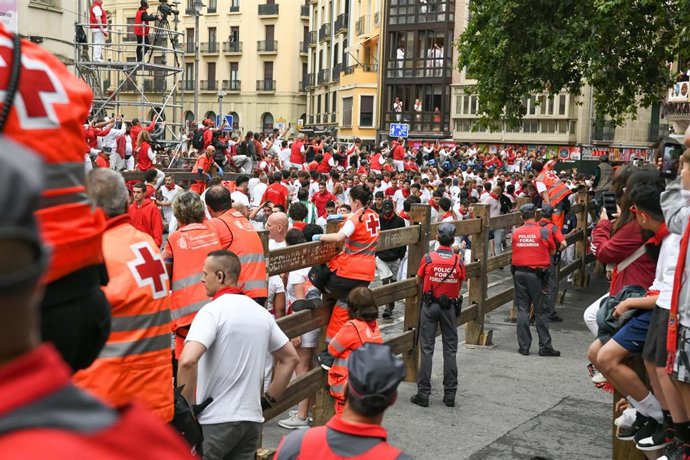 Imagen del dispositivo de Crus Roja durante el encierro