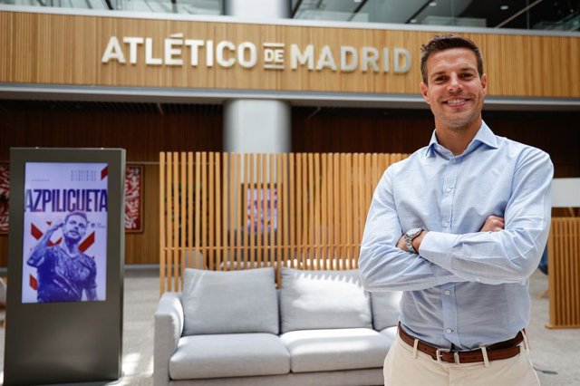 Cesar Azpilicueta poses for photo during his presentation as a new Atletico de Madrid player at Civitas Metropolitano on July 07, 2023, in Madrid, Spain.