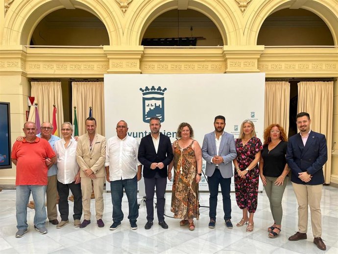 Presentación de las fiestas marineras y deportivas de El Palo.