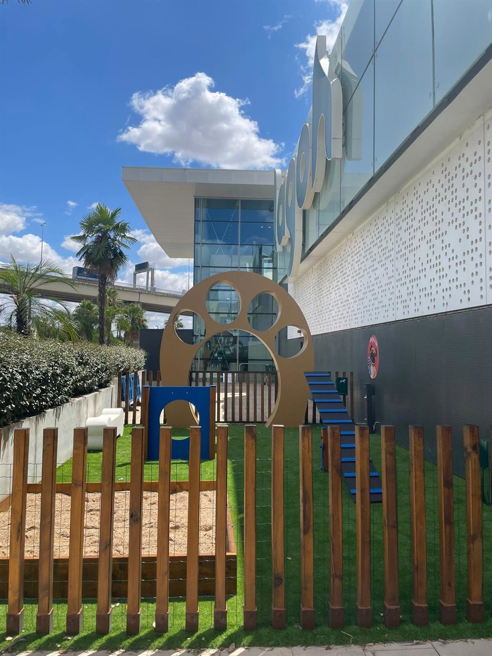 Pipican del centro comercial Lagoh en Sevilla
