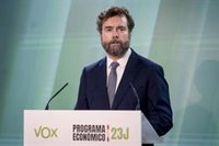 Vox se mofa de las rectificaciones de Sumar: "Es el programa del típex. No tiene ni idea"