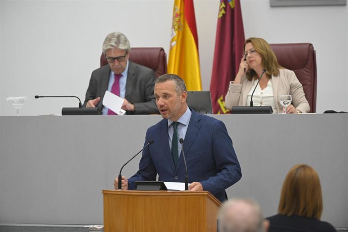 PP Murcia a VOX: "Sus votantes no entenderán que voten junto a socialistas y podemitas para truncar gobierno del PP"