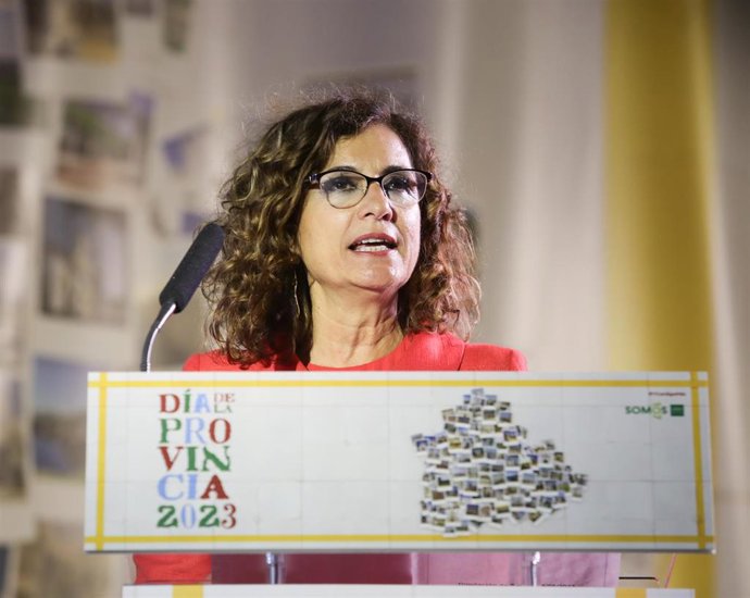 Archivo - La ministra de Hacienda y Función Pública, María Jesús Montero.