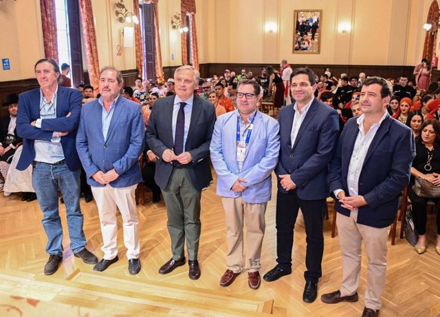 41ª edición del Festival Internacional de Folclore de Ciudad Real y a la 44ª del Festival Nacional de la Seguidilla