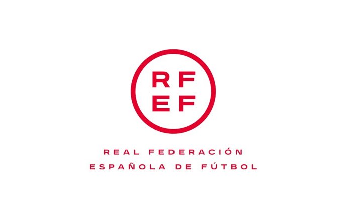 Archivo - Logo de la Real Federación Española de Fútbol (RFEF).