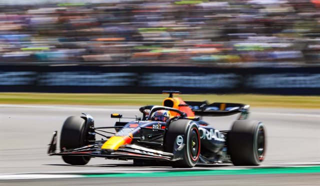 07 July 2023, United Kingdom, Towcester: Dutch Formula 1 driver Max Verstappen of Red Bull Racing drives during practice one ahead of the British Grand Prix 2023 at Silverstone, Towcester. Photo: Bradley Collyer/PA Wire/dpa