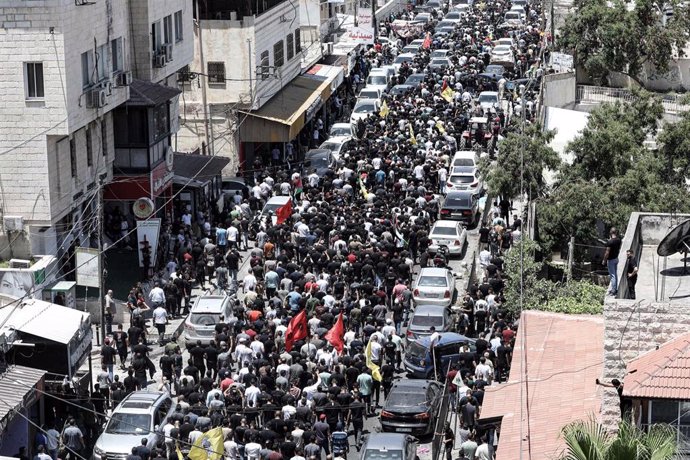 Funerales de palestinos fallecidos en Yenín, Cisjordania, por la operación israelí