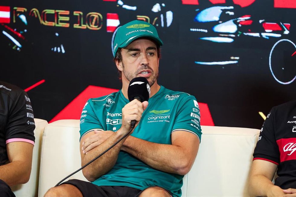 Fernando Alonso, durante una conferencia de prensa.
