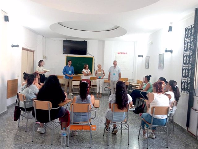El IAM presta apoyo a las víctimas de violencia machista de la prisión de mujeres de Andalucía