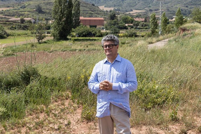 El artista cántabro, José Luis Vicario, seleccionado para realizar la intervención de '1 kilómetro de arte 2023'