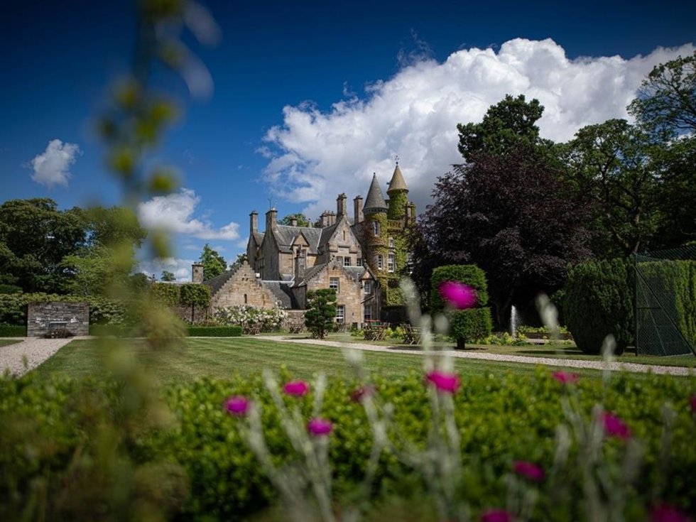 Jardines, puentes, cultura japo y arte contemporáneo, planes más allá de la típica visita a Edimburgo