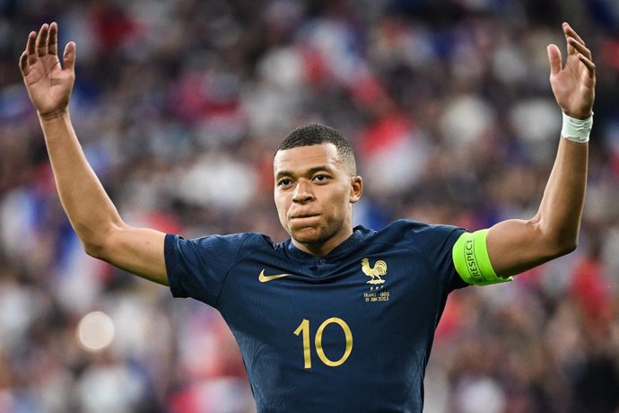 19 June 2023, France, Saint-Denis: France's Kylian Mbappe celebrates scoring their side's first goal during the UEFA Euro 2024 Qualifying Group B soccer match between France and Greece at Stade de France. Photo: Matthieu Mirville/ZUMA Press Wire/dpa