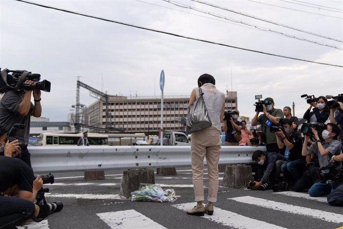 Archivo - Imagen de archivo de un memorial por el ex primer ministro japonés, Shinzo Abe 