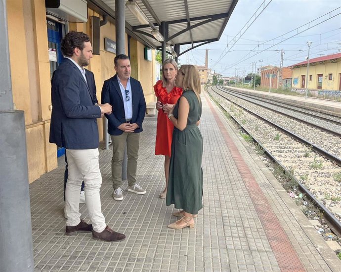 El PP apuesta por recuperar los servicios ferroviarios perdidos en la provincia de Huesca.