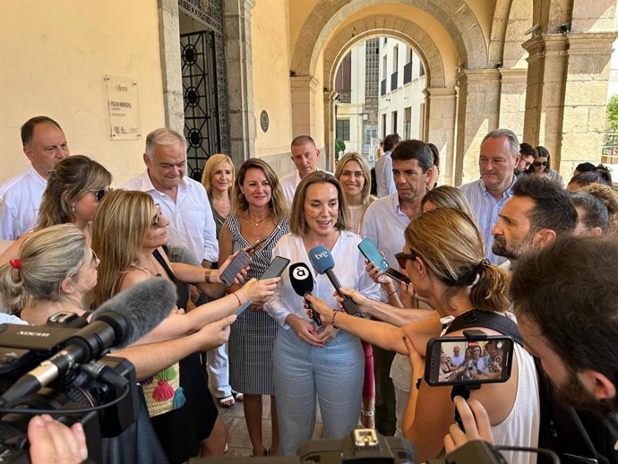 Cuca Gamarra durante su visita a Castelló