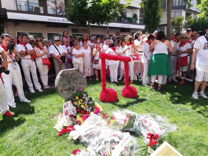 Homenaje a Germán Rodríguez durante los Sanfermines de 2023.