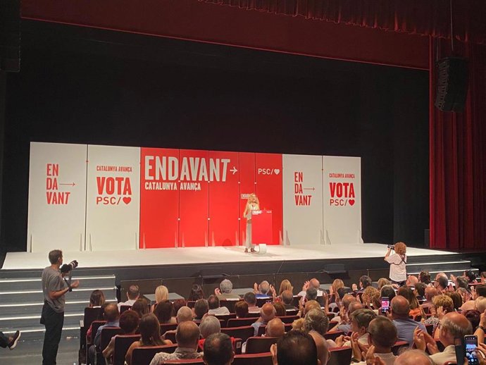 Batet durante el mitin