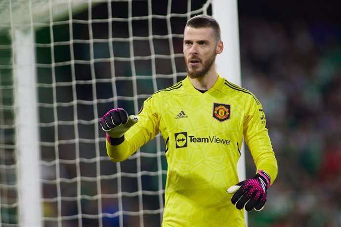 Archivo - David de Gea of Manchester United looks on during the UEFA Europa League round of 16 second leg match between Real Betis and Manchester United at Benito Villamarin Stadium on March 16, 2023 in Sevilla, Spain.