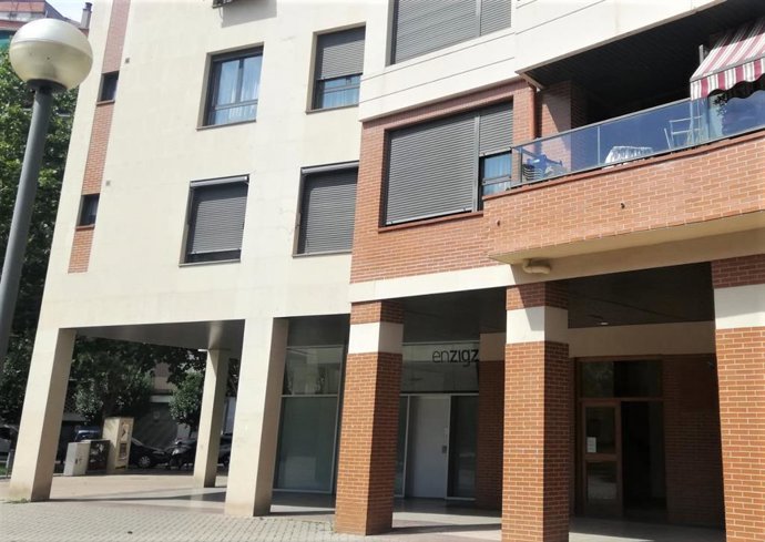 La vivienda del segundo piso del número 1 de la Plaza Martínez Flamarique de Logroño, donde ha ocurrido este sábado el presunto crimen machista.