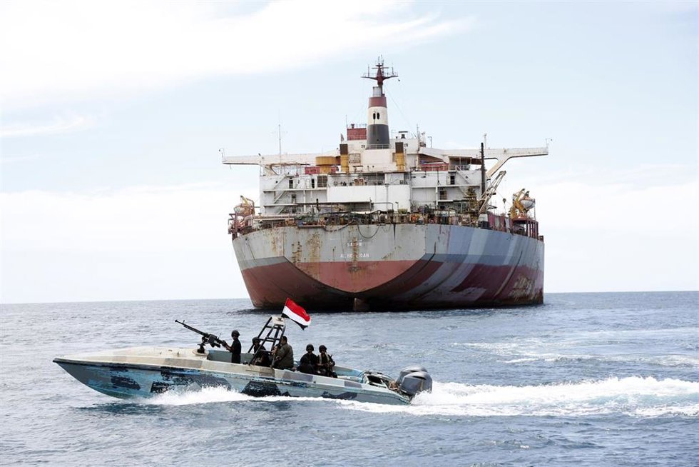 Archivo - Operación de rescate del carguero 'Safer' en Yemen 