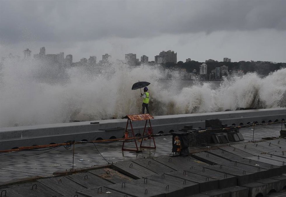 Imagen de archivo de lluvias en India 