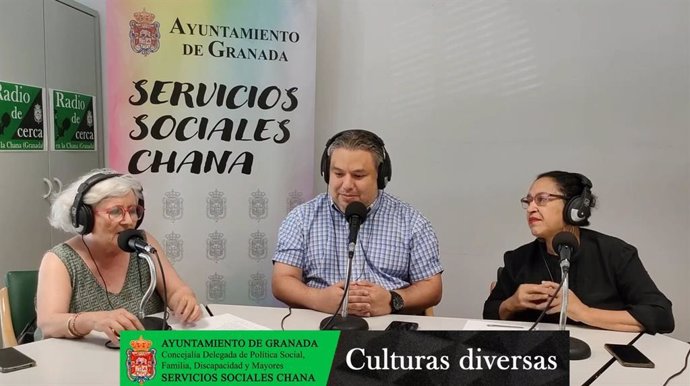 El programa 'Radio de Cerca', proyecto de la Radio Municipal de Granada que se lleva a cabo desde el Centro Municipal de Servicios Sociales de Chana