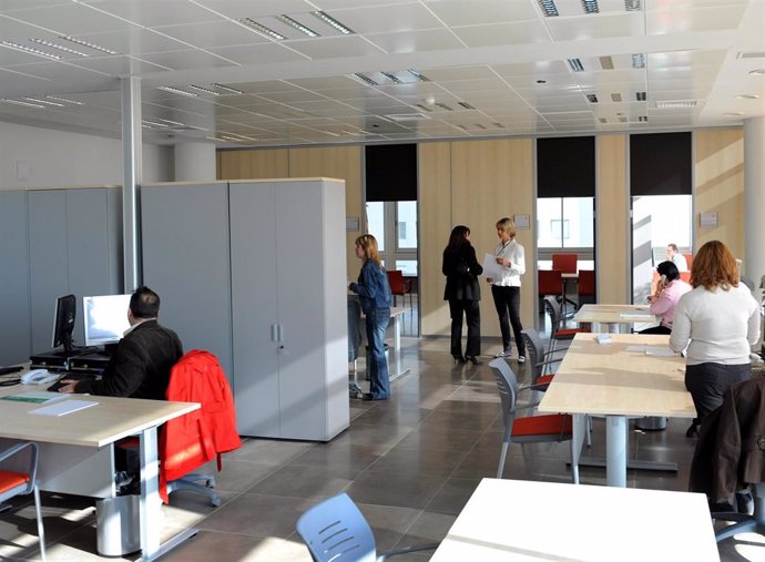Archivo - Los graduados sociales de Andalucía advierten del riesgo de "colapso absoluto" de lo juzgados a causa de las huelgas 