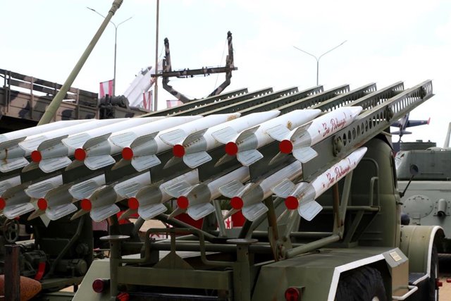 Archivo -  Misiles del sistema de defensa aéreo del Ejército de Rusia