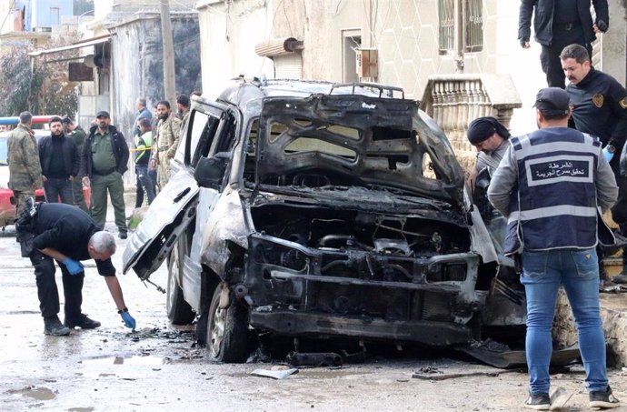 Archivo - Imagen de archivo de un coche bomba en Siria