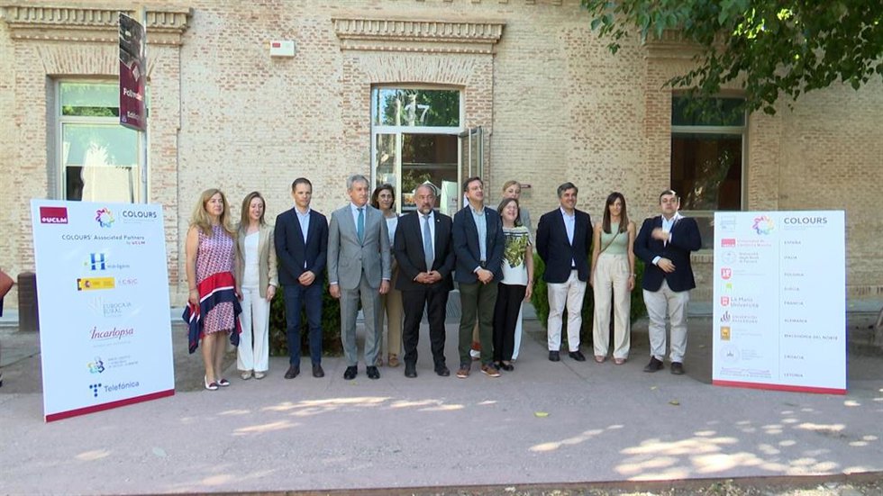 Presentación del proyecto COLlaborative innOvative sUstainable Regional UniverSities