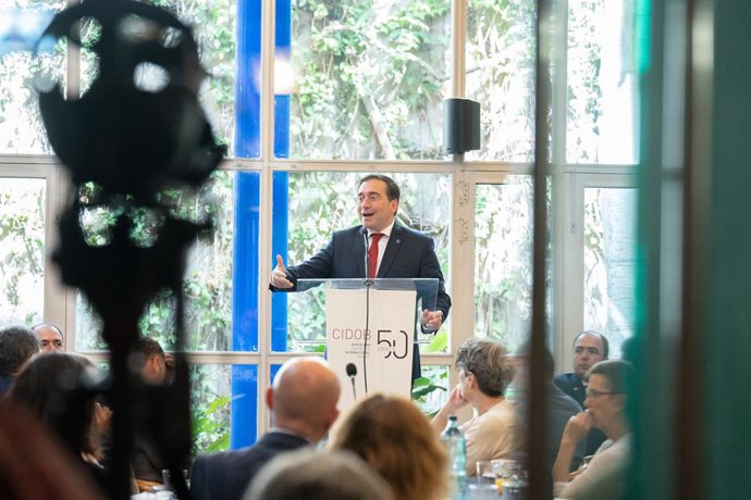 El ministro de Asuntos Exteriores y Unión Europea, José Manuel Albares, el en Cidob