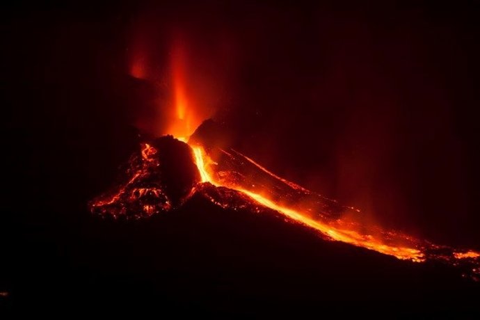El magma del volcán de La Palma ayuda a pronosticar el final de una erupción