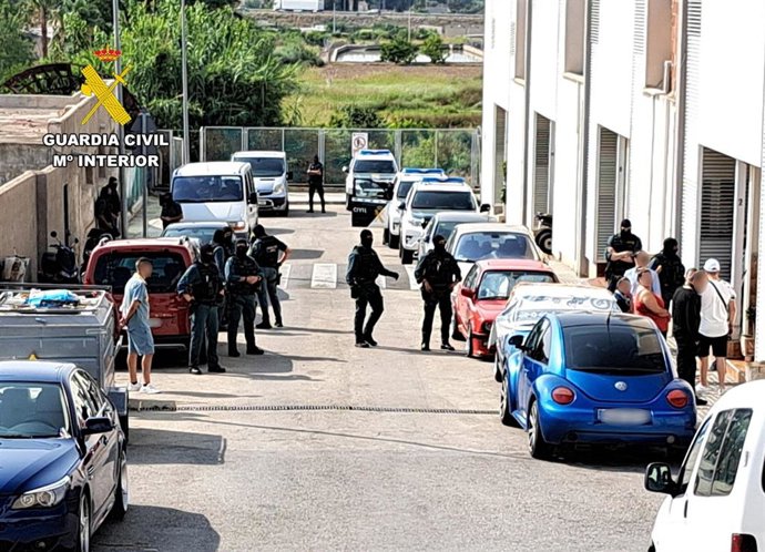 Guardia Civil desmantela en Archena un activo punto de producción y distribución de drogas