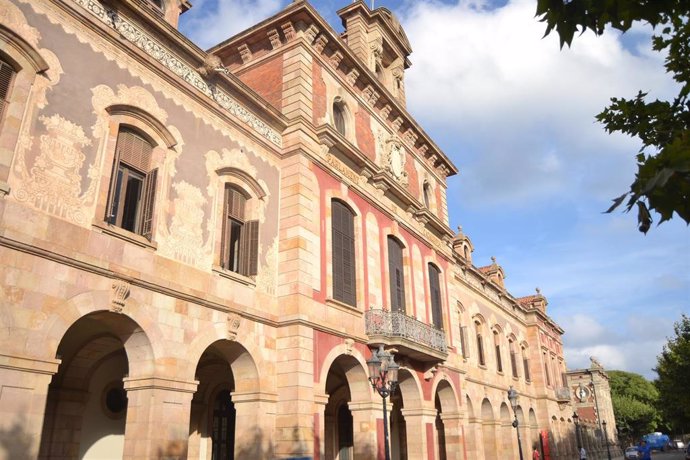 Archivo - Fachada del Parlament de Catalunya.