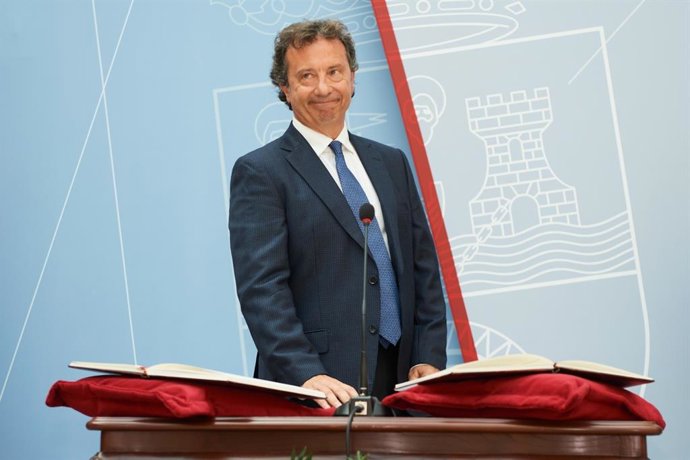 Toma de posesión del nuevo consejero de Desarrollo Rural, Ganadería, Pesca y Alimentación, Pablo Palencia