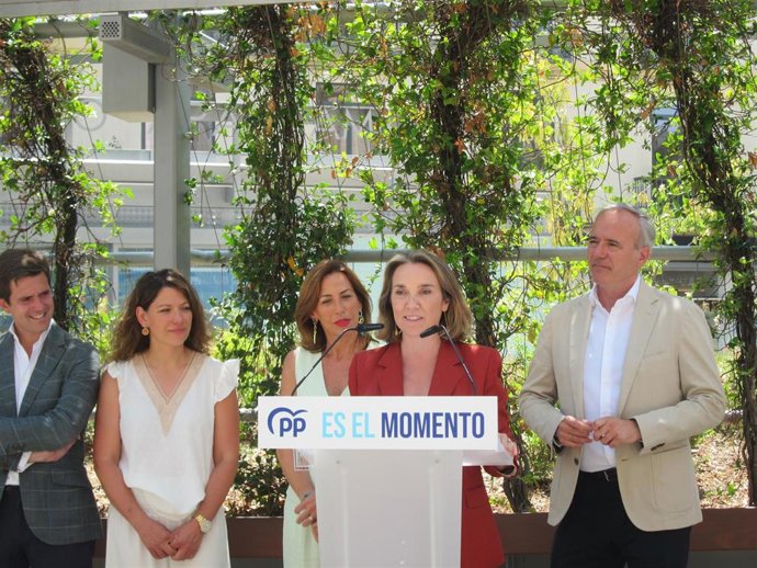 La secretaria general del PP, Cuca Gamarra, en un acto en Zaragoza.